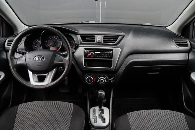 Kia Rio III с пробегом 2013 года, цена 880 000 рублей, 170731 км, хэтчбек, Автокод Объявления