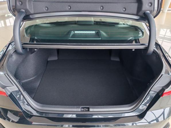 Toyota Camry IX (XV80) China Market с пробегом 2025 года, цена 4 725 000 рублей, 12 км, седан, Автокод Объявления