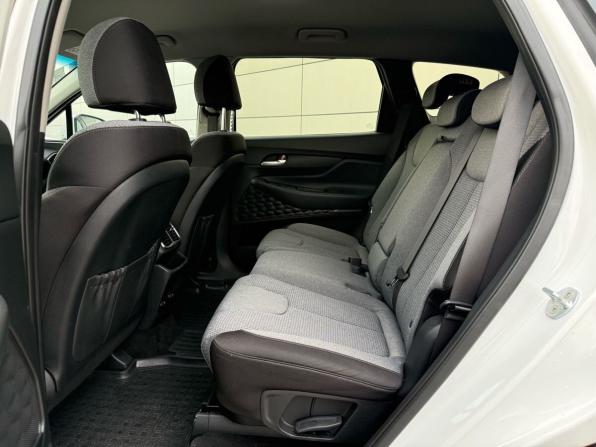 Hyundai Santa Fe IV с пробегом 2019 года, цена 2 611 000 рублей, 119297 км, внедорожник, Автокод Объявления