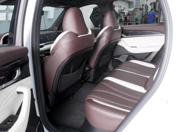 Geely Monjaro I с пробегом 2023 года, цена 2 750 000 рублей, 102485 км, внедорожник, Автокод Объявления