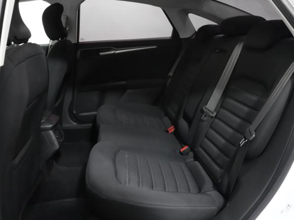 Ford Mondeo V с пробегом 2016 года, цена 1 499 000 рублей, 82214 км, седан, Автокод Объявления