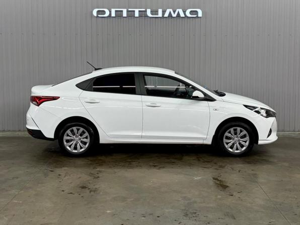 Hyundai Solaris II Рестайлинг с пробегом 2020 года, цена 1 477 000 рублей, 65704 км, седан, Автокод Объявления