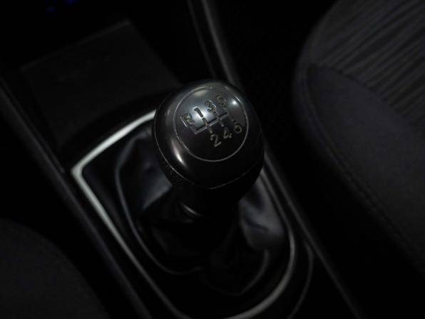 Hyundai Solaris I Рестайлинг с пробегом 2015 года, цена 860 000 рублей, 185250 км, седан, Автокод Объявления