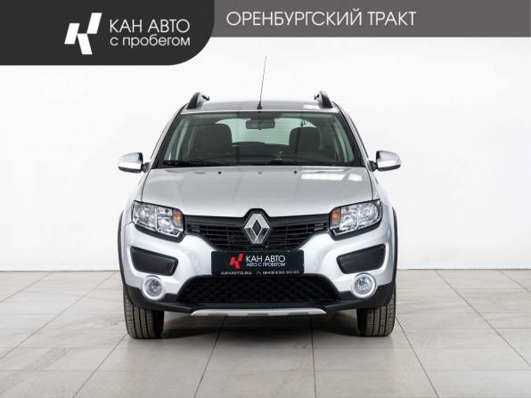 Renault Sandero II с пробегом 2016 года, цена 840 000 рублей, 89150 км, хэтчбек, Автокод Объявления