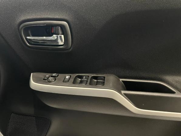 Suzuki Solio III с пробегом 2018 года, цена 960 000 рублей, 145867 км, микровэн, Автокод Объявления
