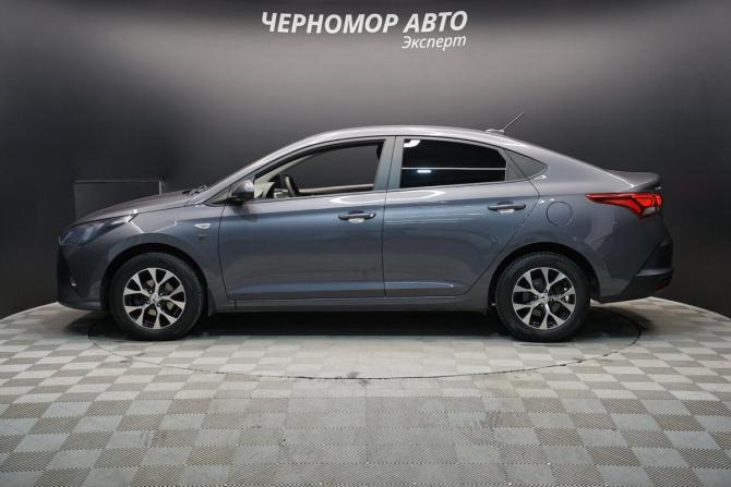 Hyundai Solaris II Рестайлинг с пробегом 2021 года, цена 1 590 000 рублей, 78000 км, седан, Автокод Объявления