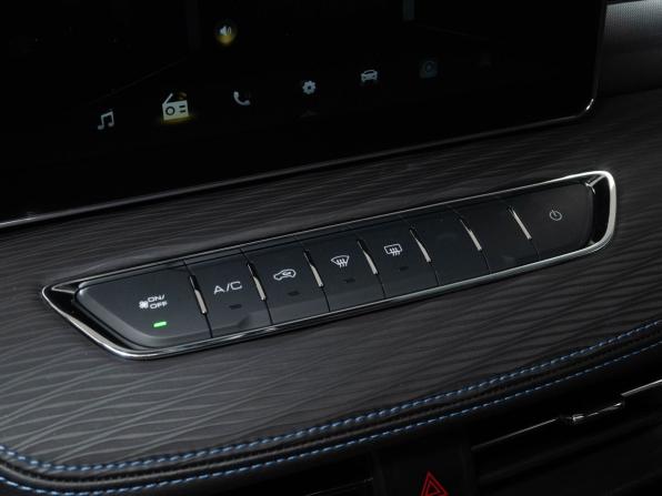 Haval Jolion I Рестайлинг с пробегом 2024 года, цена 2 033 000 рублей, 24000 км, внедорожник, Автокод Объявления