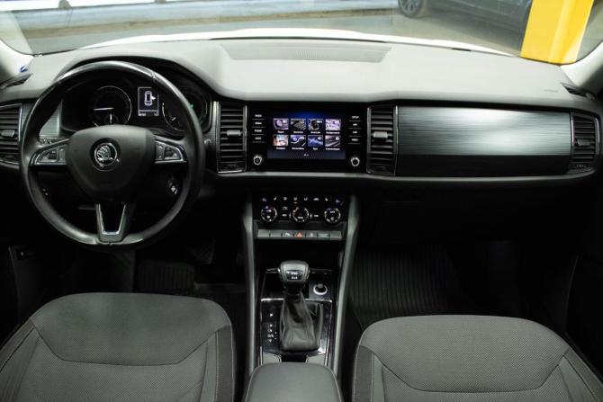 Skoda Kodiaq I с пробегом 2018 года, цена 2 449 000 рублей, 181121 км, внедорожник, Автокод Объявления