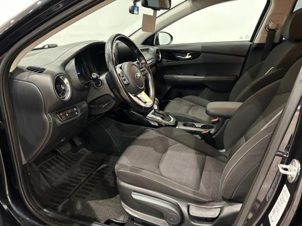 Kia Cerato IV с пробегом 2018 года, цена 1 379 000 рублей, 162660 км, седан, Автокод Объявления