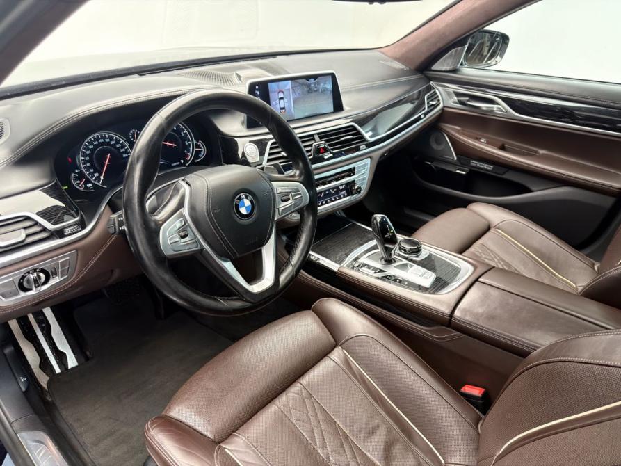 BMW 7 серии VI (G11/G12) Москва  - изображение 7