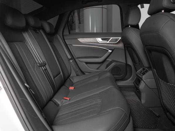 Audi A6 V (C8) с пробегом 2020 года, цена 4 200 000 рублей, 130872 км, седан, Автокод Объявления