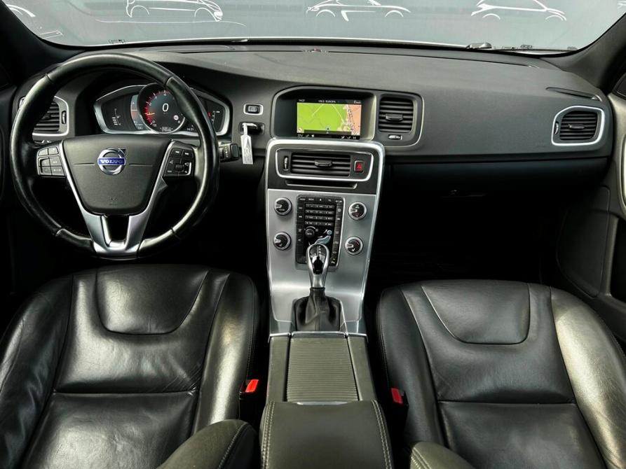 Volvo S60 II Рестайлинг Санкт-Петербург  - изображение 7