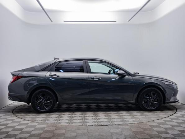 Hyundai Elantra VII (CN7) с пробегом 2022 года, цена 2 420 000 рублей, 42643 км, седан, Автокод Объявления