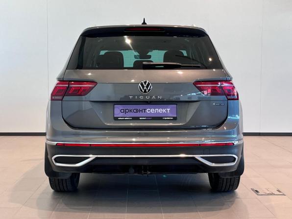 Volkswagen Tiguan II Рестайлинг с пробегом 2021 года, цена 3 120 000 рублей, 147750 км, внедорожник, Автокод Объявления
