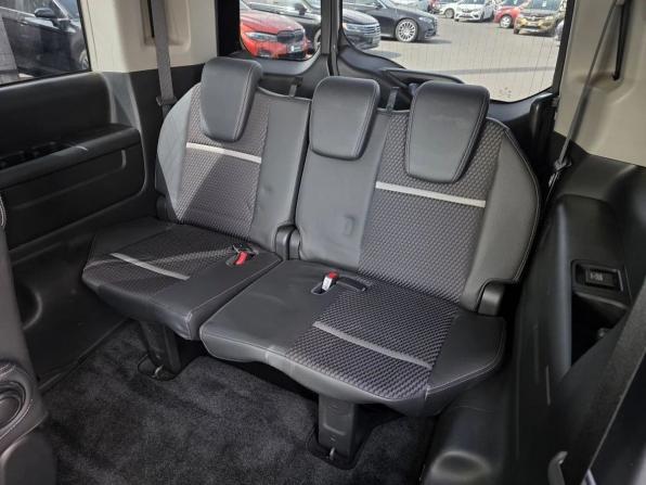 Honda Stepwgn V с пробегом 2015 года, цена 1 999 000 рублей, 108245 км, минивэн, Автокод Объявления