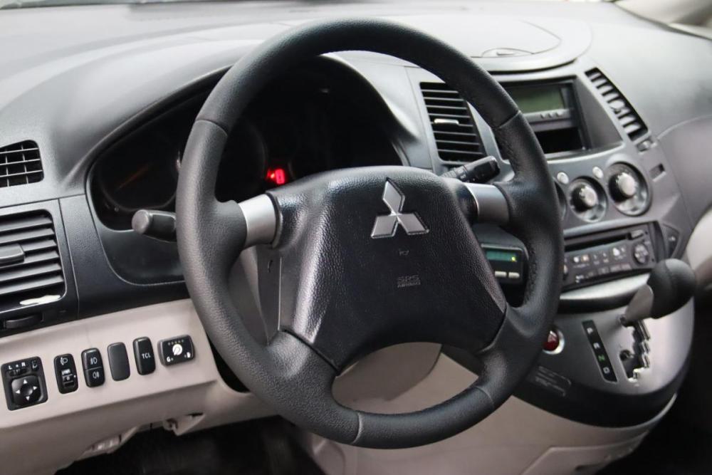 Mitsubishi Grandis I Сургут  - изображение 16