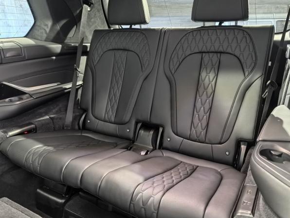 BMW X7 I (G07) Рестайлинг с пробегом 2025 года, цена 16 480 000 рублей, 4131 км, внедорожник, Автокод Объявления