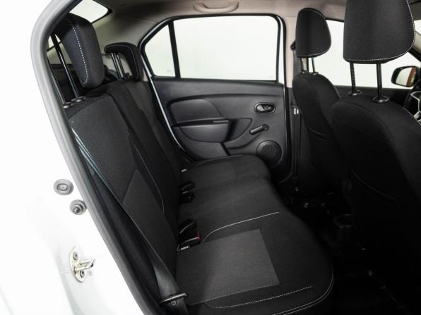 Renault Logan II Рестайлинг с пробегом 2022 года, цена 1 344 000 рублей, 39636 км, седан, Автокод Объявления