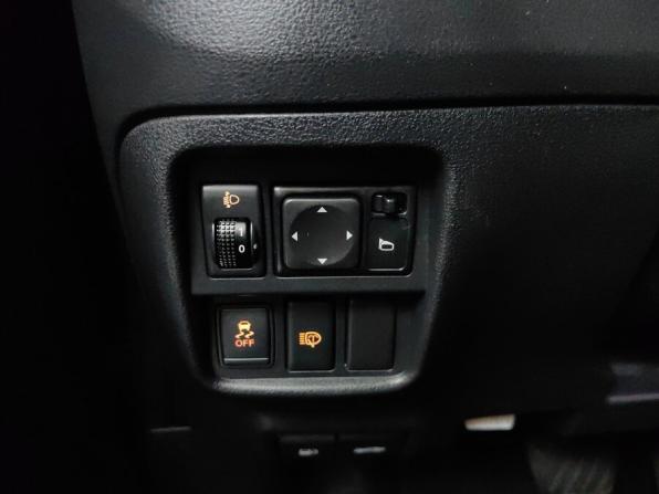 Nissan Juke I с пробегом 2013 года, цена 975 000 рублей, 140000 км, внедорожник, Автокод Объявления