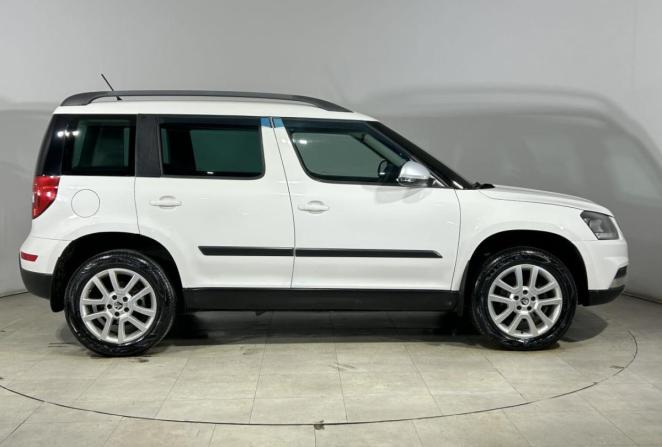 Skoda Yeti I с пробегом 2014 года, цена 1 000 000 рублей, 183774 км, внедорожник, Автокод Объявления