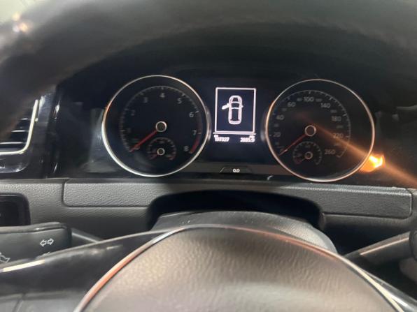 Volkswagen Golf VII с пробегом 2014 года, цена 675 000 рублей, 197327 км, хэтчбек, Автокод Объявления