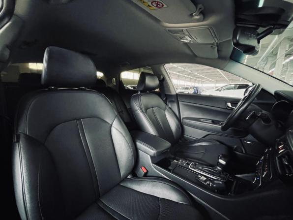 Kia Optima IV с пробегом 2017 года, цена 1 750 000 рублей, 61896 км, седан, Автокод Объявления