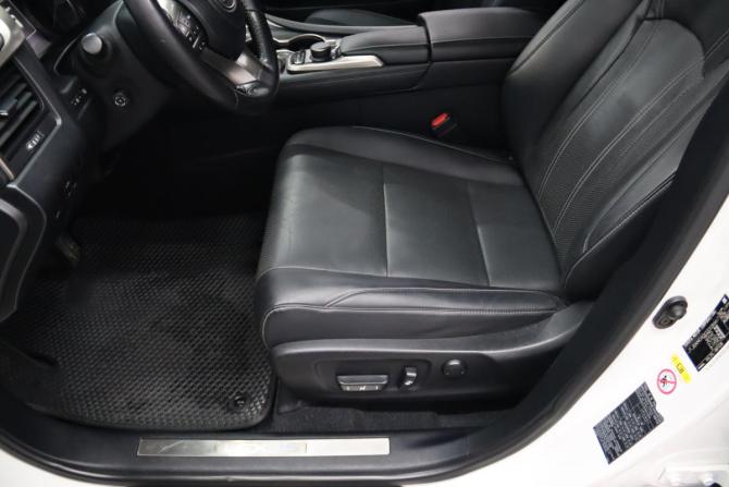 Lexus RX IV с пробегом 2016 года, цена 4 095 170 рублей, 86672 км, внедорожник, Автокод Объявления