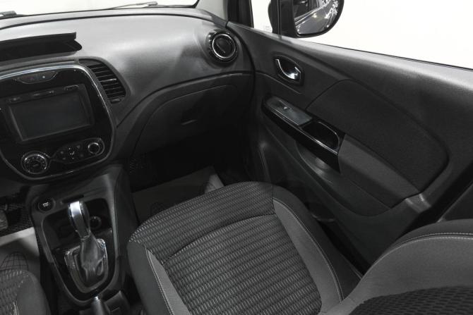 Renault Kaptur I с пробегом 2017 года, цена 1 379 000 рублей, 128000 км, внедорожник, Автокод Объявления