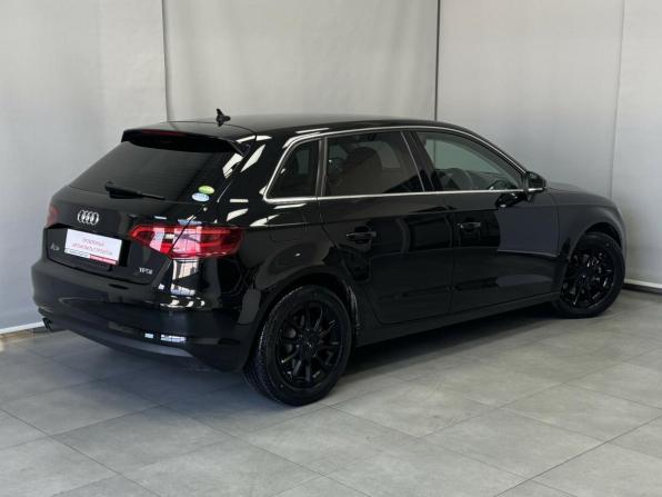 Audi A3 III (8V) Рестайлинг с пробегом 2016 года, цена 1 365 000 рублей, 100928 км, седан, Автокод Объявления