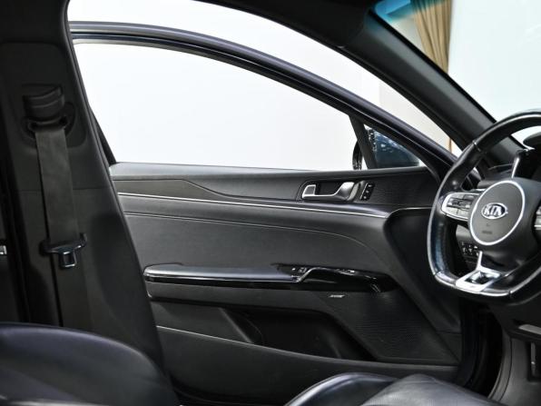 Kia K5 III с пробегом 2021 года, цена 2 349 000 рублей, 110000 км, седан, Автокод Объявления