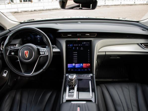 Hongqi H5 II с пробегом 2024 года, цена 3 240 000 рублей, 14691 км, седан, Автокод Объявления