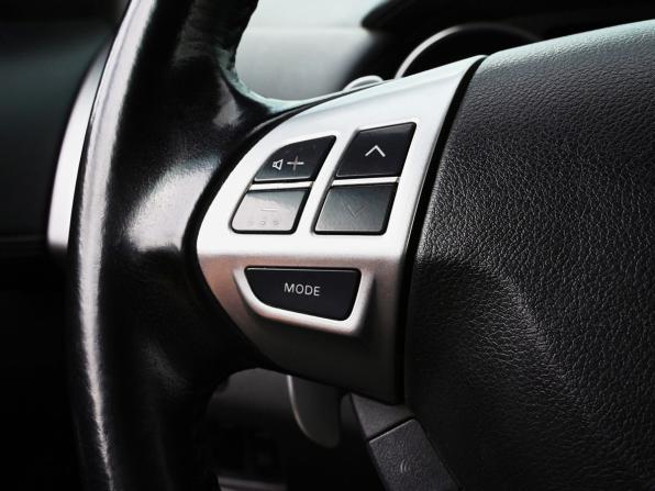 Mitsubishi Outlander II Рестайлинг с пробегом 2010 года, цена 1 229 000 рублей, 219961 км, внедорожник, Автокод Объявления