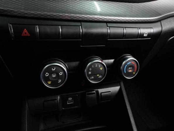 Lada (ВАЗ) Vesta I Рестайлинг (NG) с пробегом 2024 года, цена 1 450 000 рублей, 29381 км, седан, Автокод Объявления