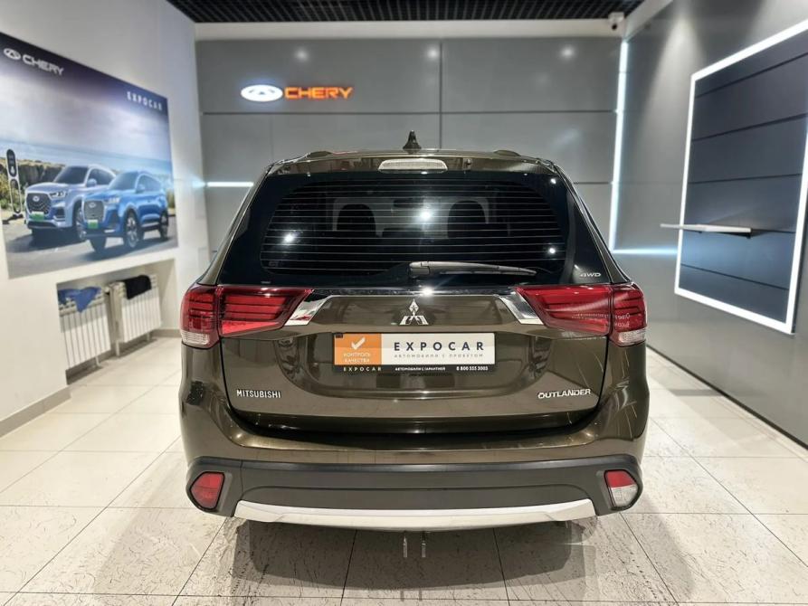 Mitsubishi Outlander III Рестайлинг 2 Новосибирск  - изображение 5