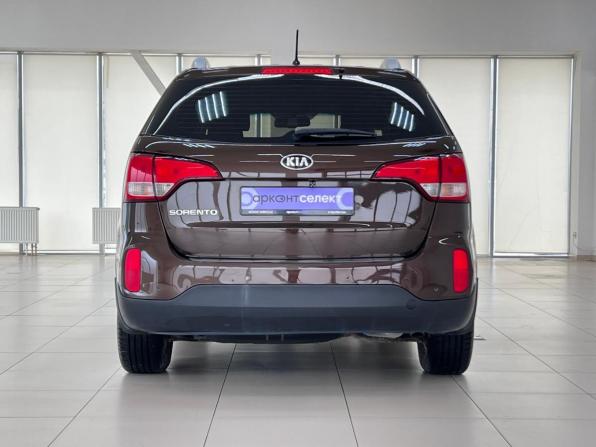 Kia Sorento II Рестайлинг с пробегом 2014 года, цена 1 650 000 рублей, 169980 км, внедорожник, Автокод Объявления