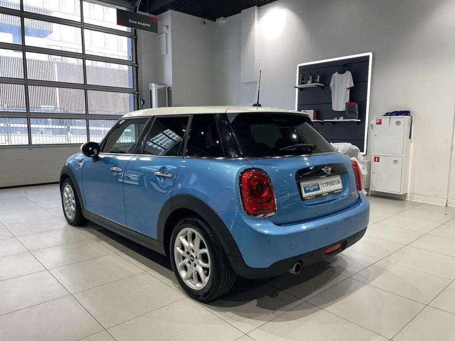 Mini Hatch III (F55/F56) Москва  - изображение 6