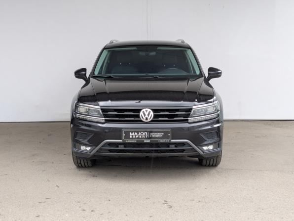 Volkswagen Tiguan II с пробегом 2018 года, цена 2 355 000 рублей, 102720 км, внедорожник, Автокод Объявления