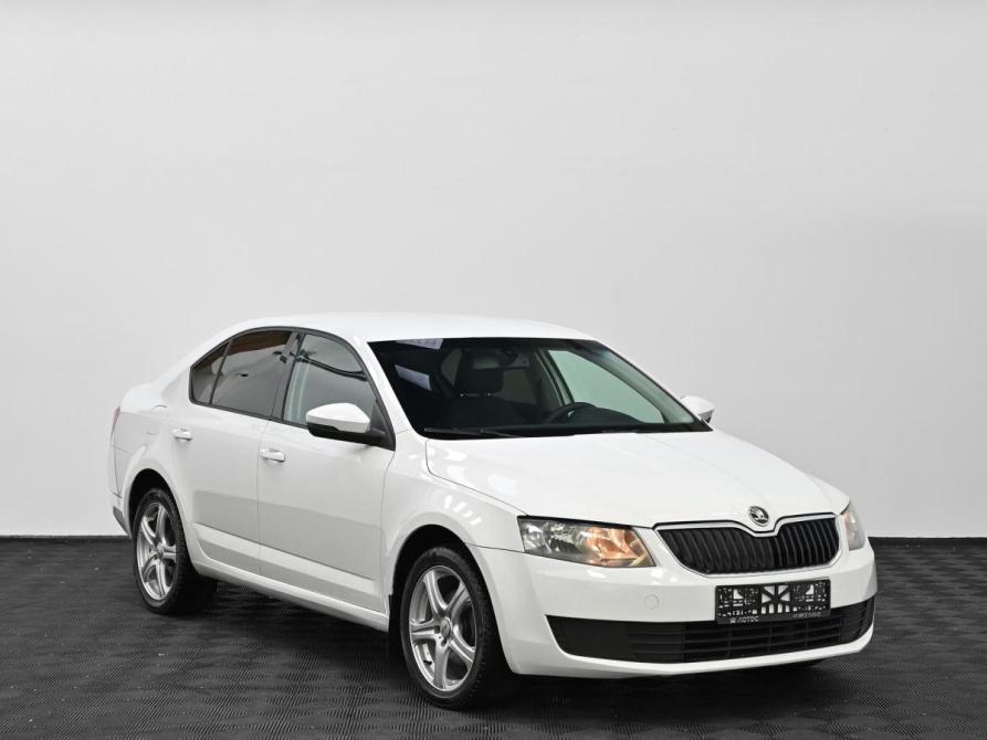Skoda Octavia III (A7) Москва  - изображение 1