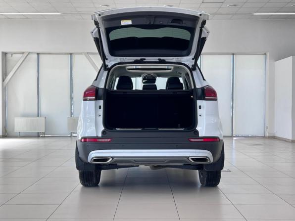 Geely Atlas Pro с пробегом 2023 года, цена 2 299 000 рублей, 15438 км, внедорожник, Автокод Объявления
