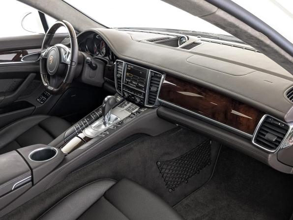 Porsche Panamera I с пробегом 2011 года, цена 5 200 000 рублей, 24731 км, хэтчбек, Автокод Объявления