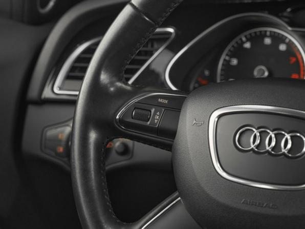 Audi A4 IV (B8) Рестайлинг с пробегом 2012 года, цена 1 199 000 рублей, 184100 км, седан, Автокод Объявления