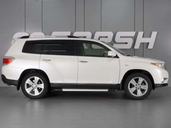 Toyota Highlander II (XU40) Рестайлинг с пробегом 2013 года, цена 1 499 000 рублей, 252040 км, внедорожник, Автокод Объявления