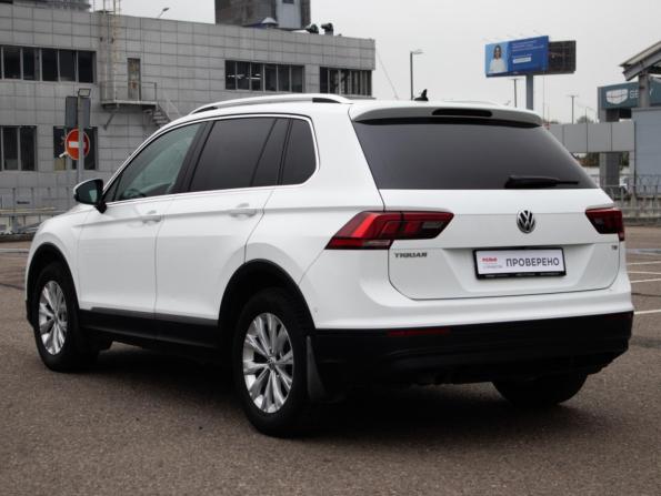 Volkswagen Tiguan II с пробегом 2017 года, цена 2 050 000 рублей, 102000 км, внедорожник, Автокод Объявления