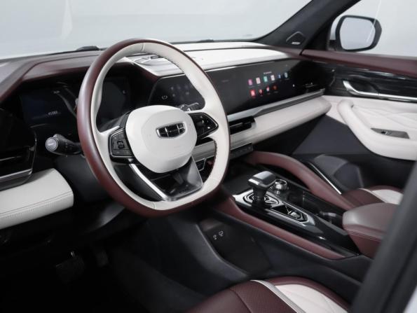 Geely Monjaro I с пробегом 2024 года, цена 3 160 000 рублей, 41583 км, внедорожник, Автокод Объявления