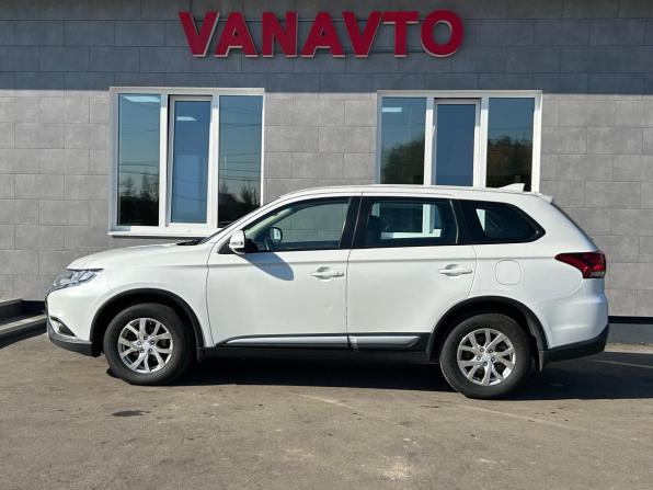 Mitsubishi Outlander III Рестайлинг 2 с пробегом 2018 года, цена 2 100 000 рублей, 134957 км, внедорожник, Автокод Объявления