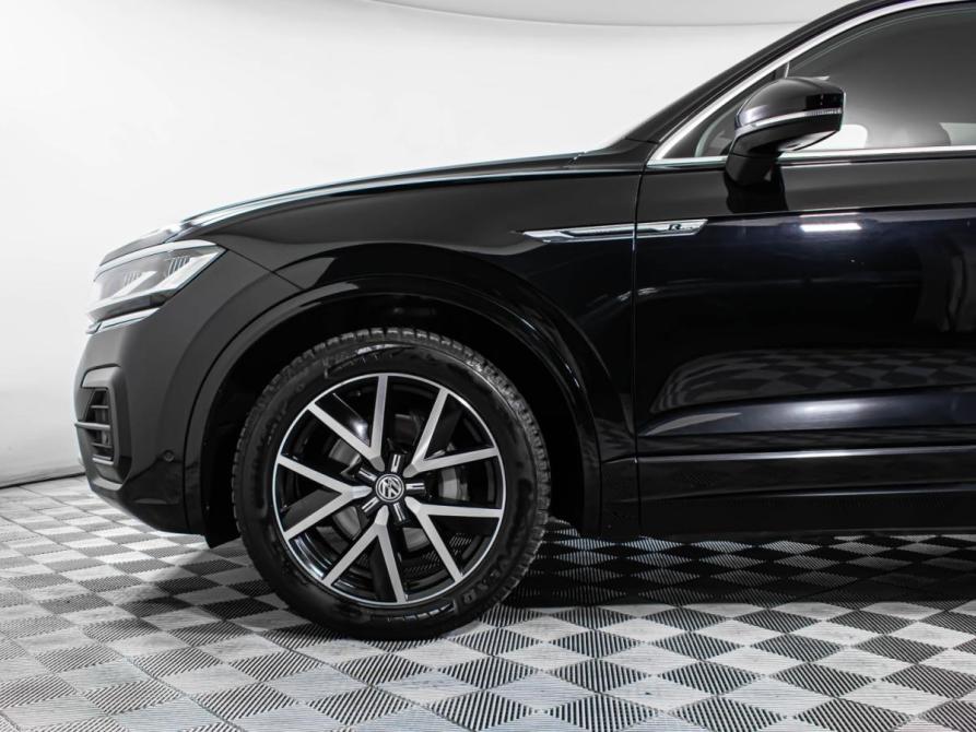 Volkswagen Touareg III Москва  - изображение 10