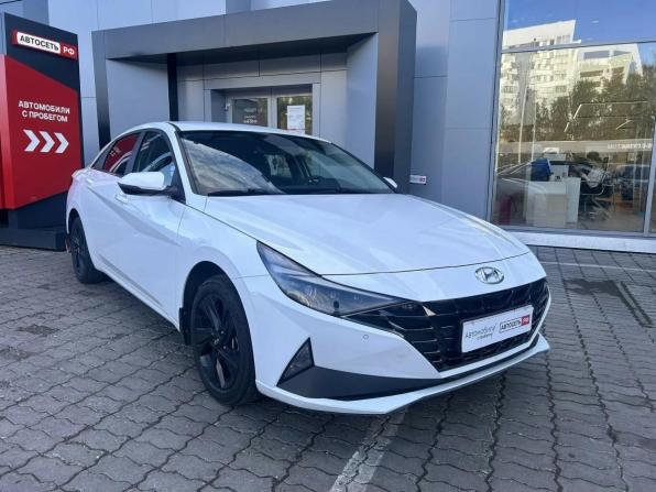 Hyundai Elantra VII (CN7) с пробегом 2021 года, цена 1 995 000 рублей, 45442 км, седан, Автокод Объявления