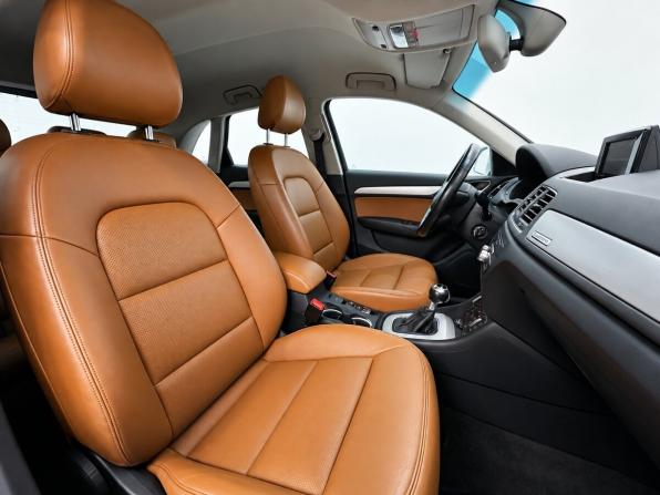 Audi Q3 I (8U) Рестайлинг с пробегом 2015 года, цена 1 930 000 рублей, 125287 км, внедорожник, Автокод Объявления