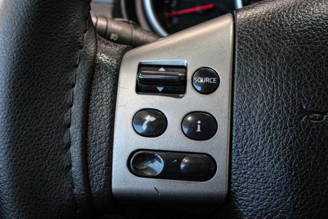Nissan Tiida I Рестайлинг с пробегом 2010 года, цена 599 000 рублей, 182195 км, хэтчбек, Автокод Объявления