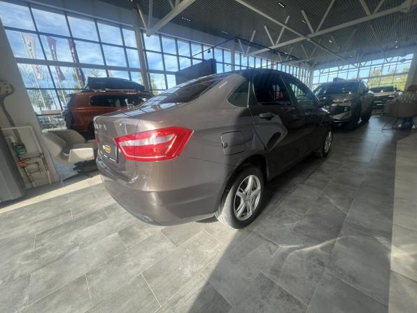 Lada (ВАЗ) Vesta I с пробегом 2017 года, цена 662 000 рублей, 231024 км, седан, Автокод Объявления